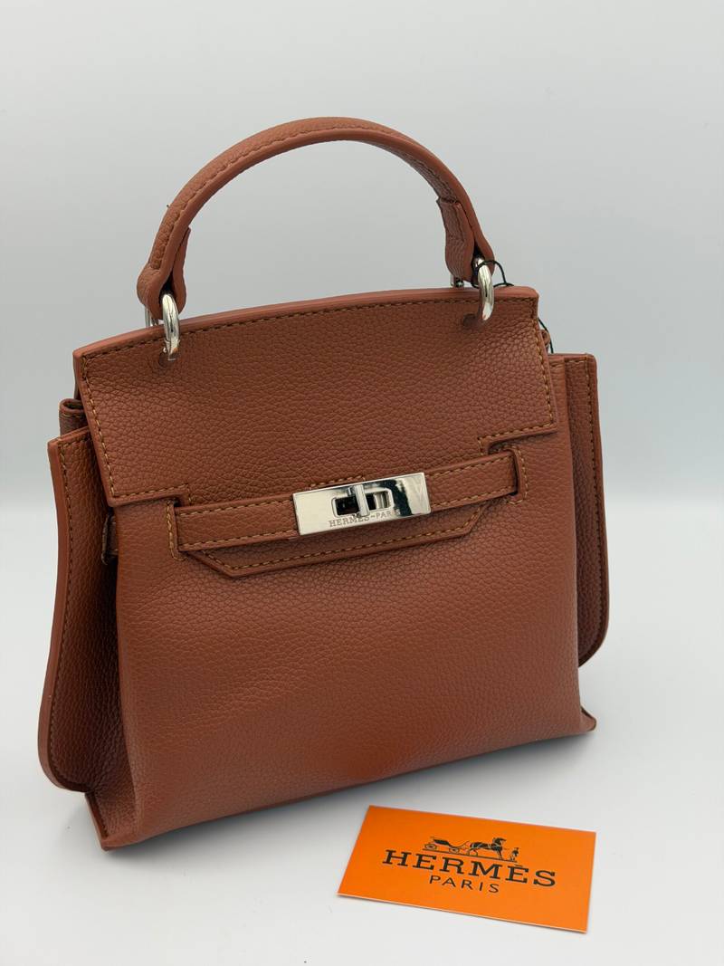 IMG_4767 HERMES BIRKIN 20CM marron – Image 1